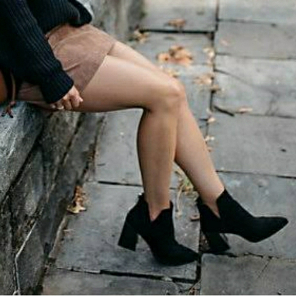 Vince Camuto VP Doralli Ankle Boots